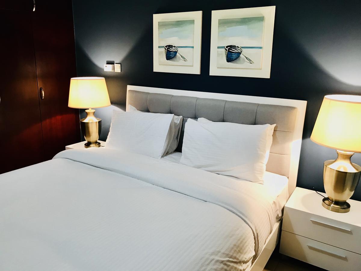 Yanjoon Holiday Homes - Marina Tower Apartment Dubai