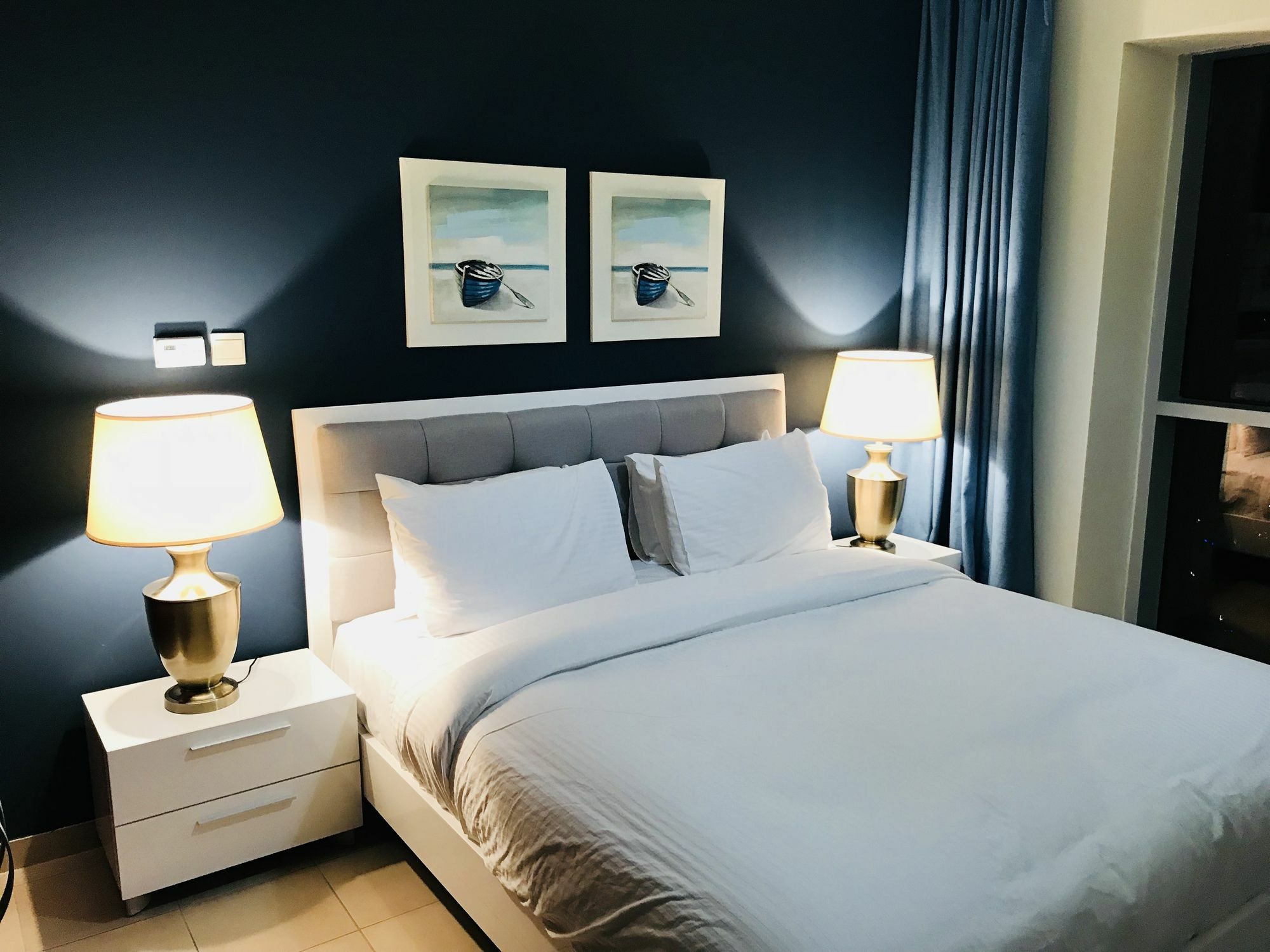 Yanjoon Holiday Homes - Marina Tower Apartment *